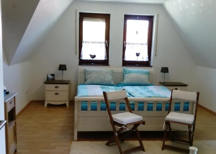 Carolines Gaestezimmer 民宿 *