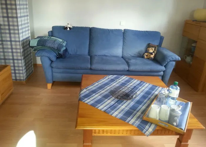 Carolines Gaestezimmer 民宿 梅彭